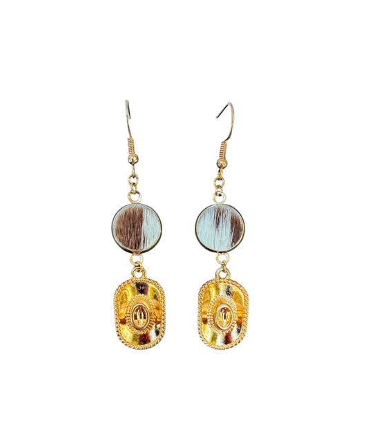 J7047A - Hide Gold Coloured Fishhook Earrings
