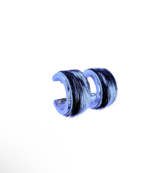 J7048B - C Shape Hide Stud Earrings