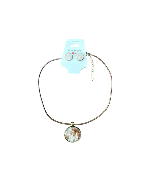 J6931 - 100% Cowhide Necklace & Earrings Set
