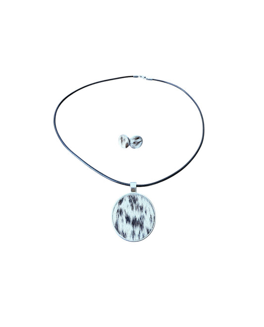 J7031 - 100% Cowhide Necklace & Earrings Set