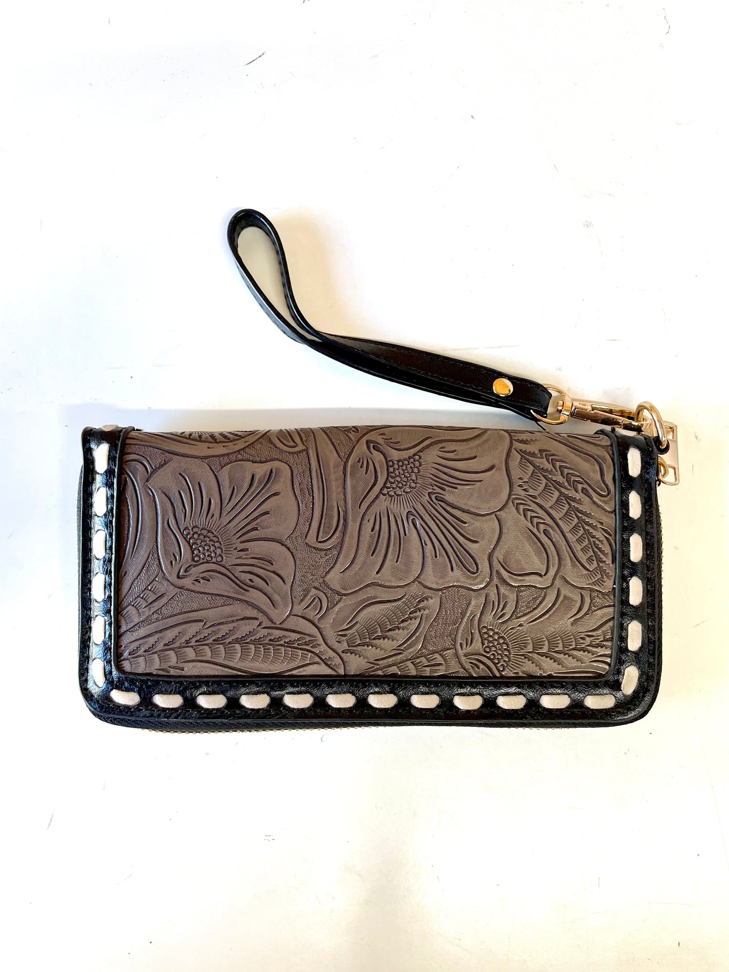 A8514 - Embossed Wallet