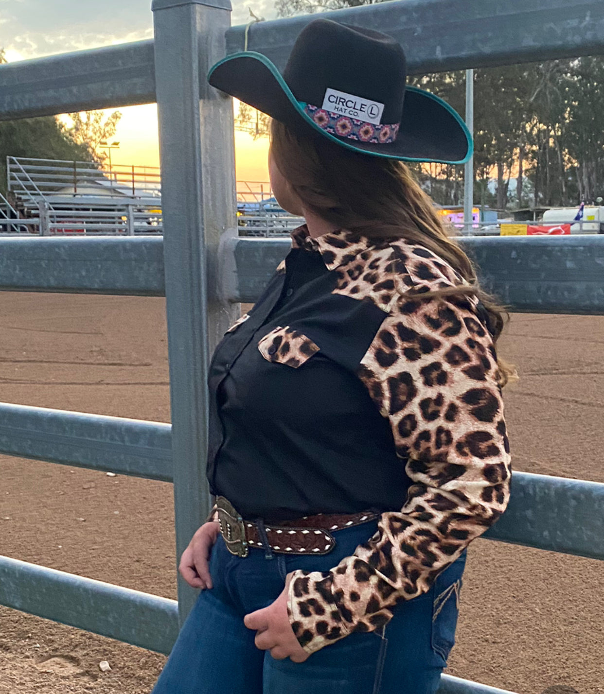 L1308 - Leopard & Black Ladies Western Arena Shirt