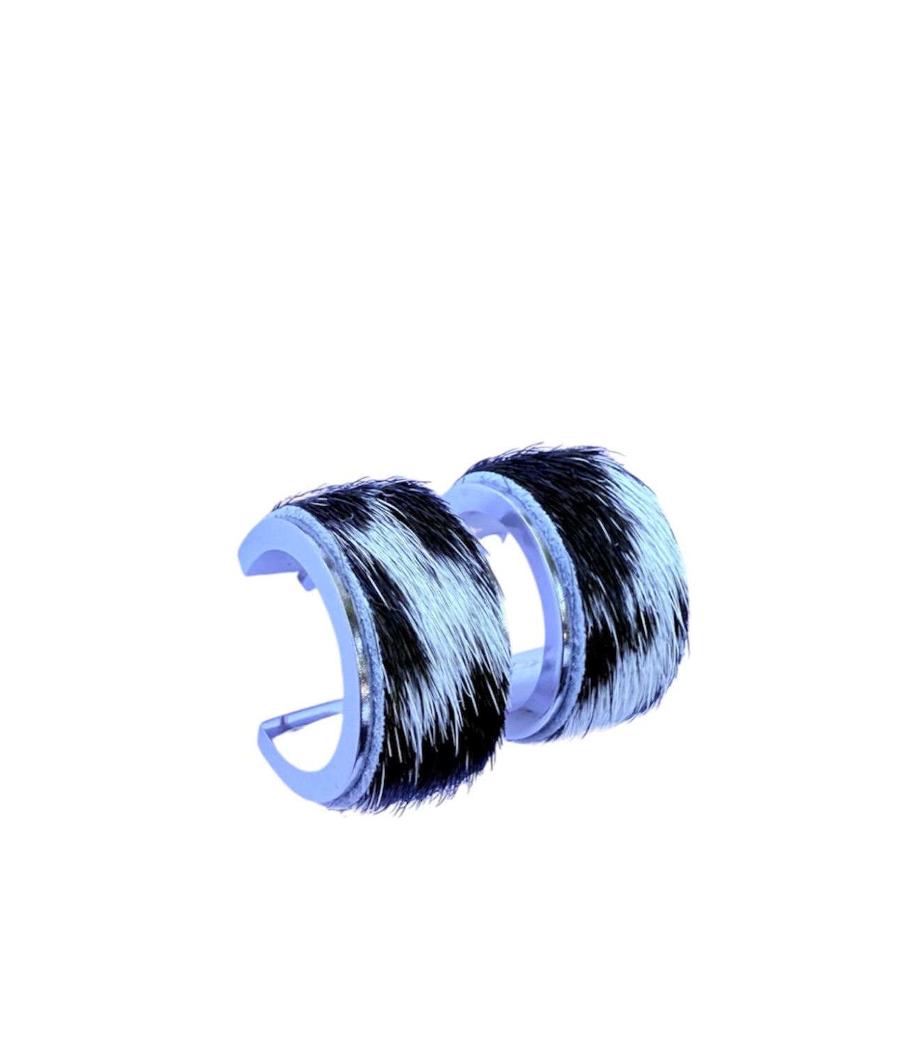 J7048A - C Shape Hide Stud Earrings