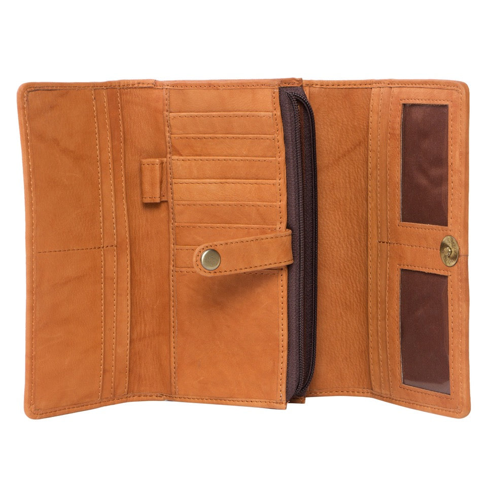 WH77902 - Tooled Hair-On-Hide Wallet