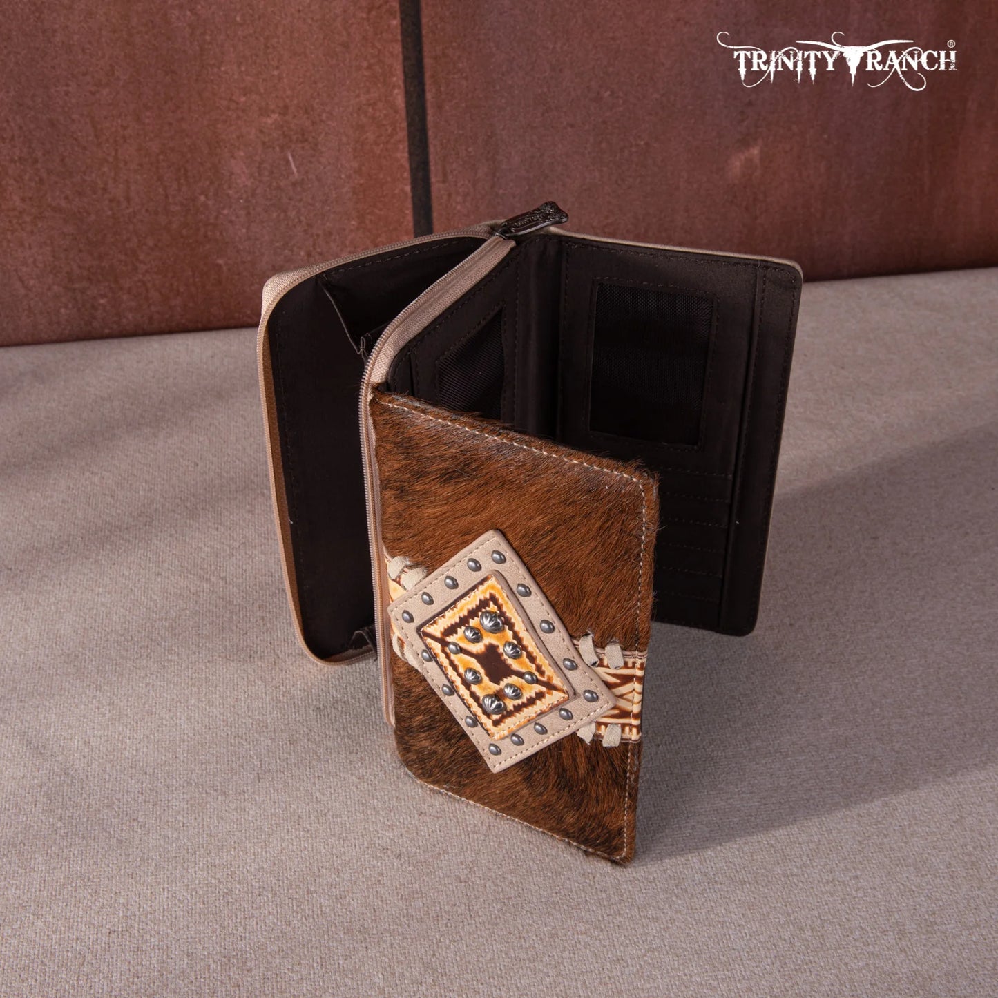 TR146W010KH - Trinity Ranch Genuine Hair-On Cowhide Wallet Khaki
