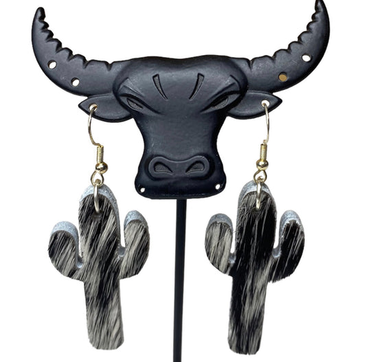 J6588 - Cactus Hide Fishhook Earrings