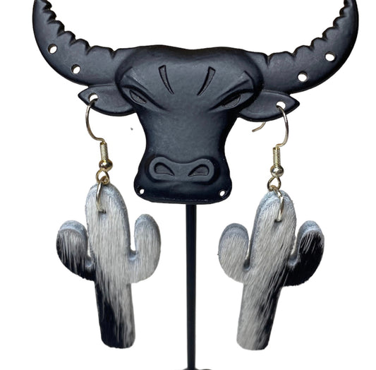 J6590 - Cactus Hide Fishhook Earrings