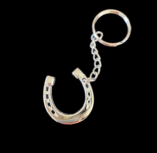 A7990s - Horse Shoe Silver Keychain