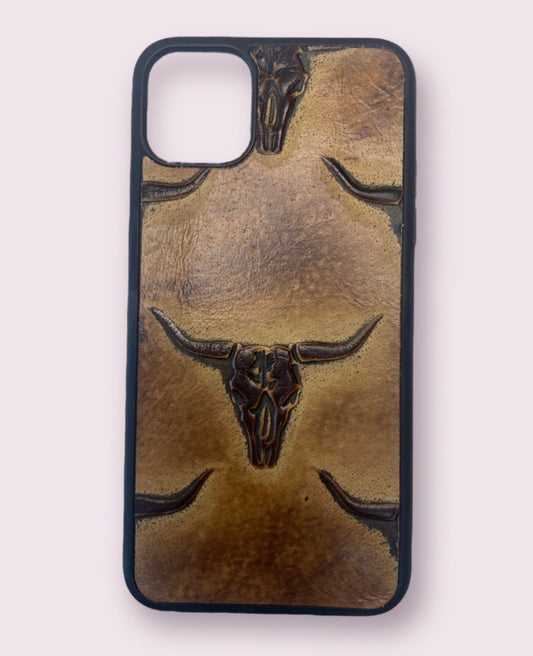 A8444 - IPhone 14 Pro Tooled Leather Case