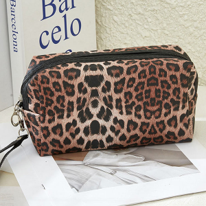 A8057 - Leopard Cosmetic Zip Pouch