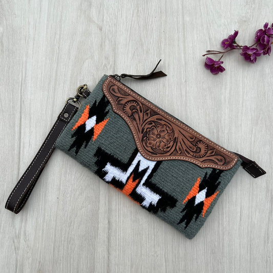 A8210 - Grey Saddle Blanket Clutch with Tooled Leather