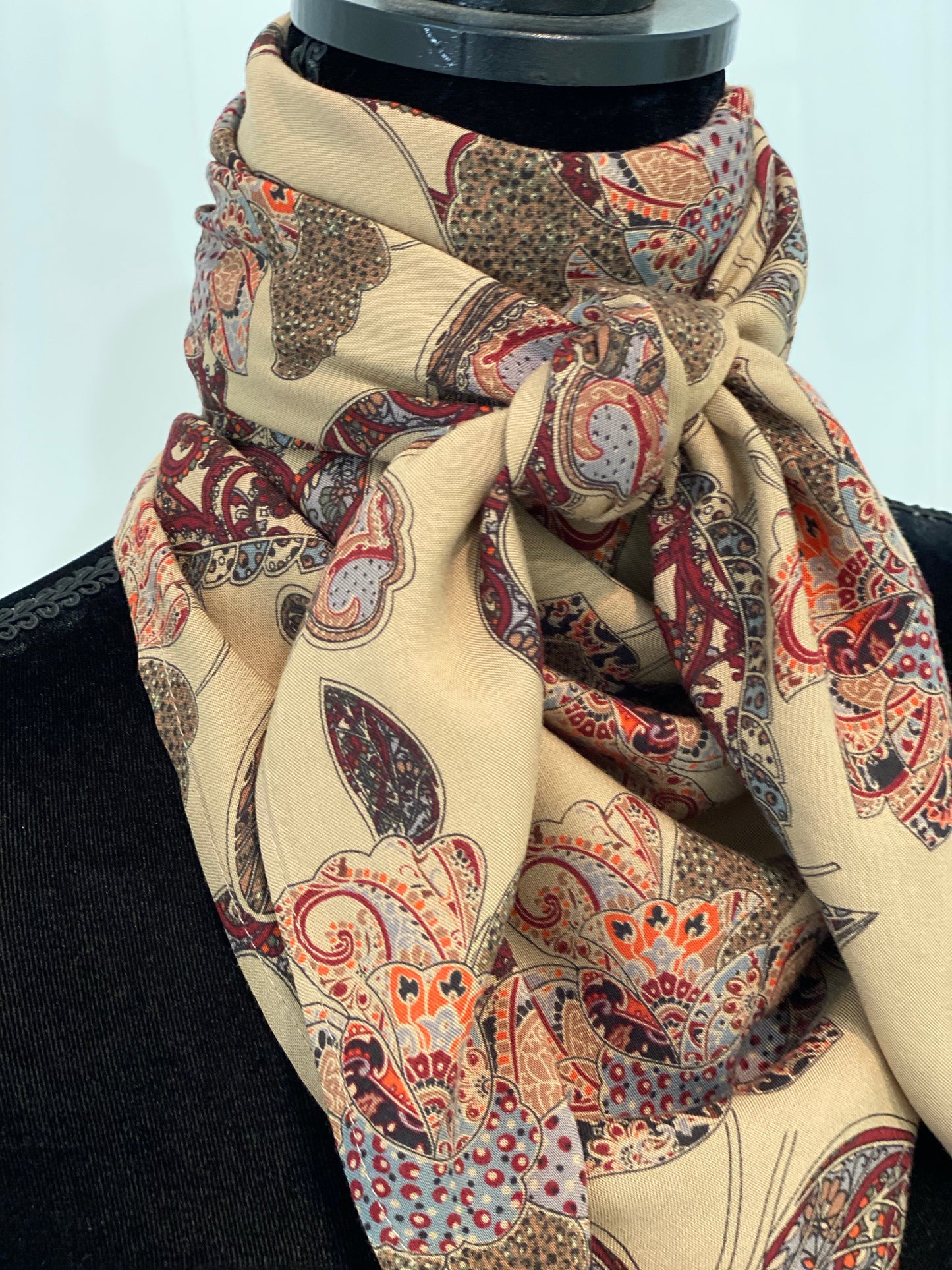 A7367 - Pasily Floral Rawhide Scarf