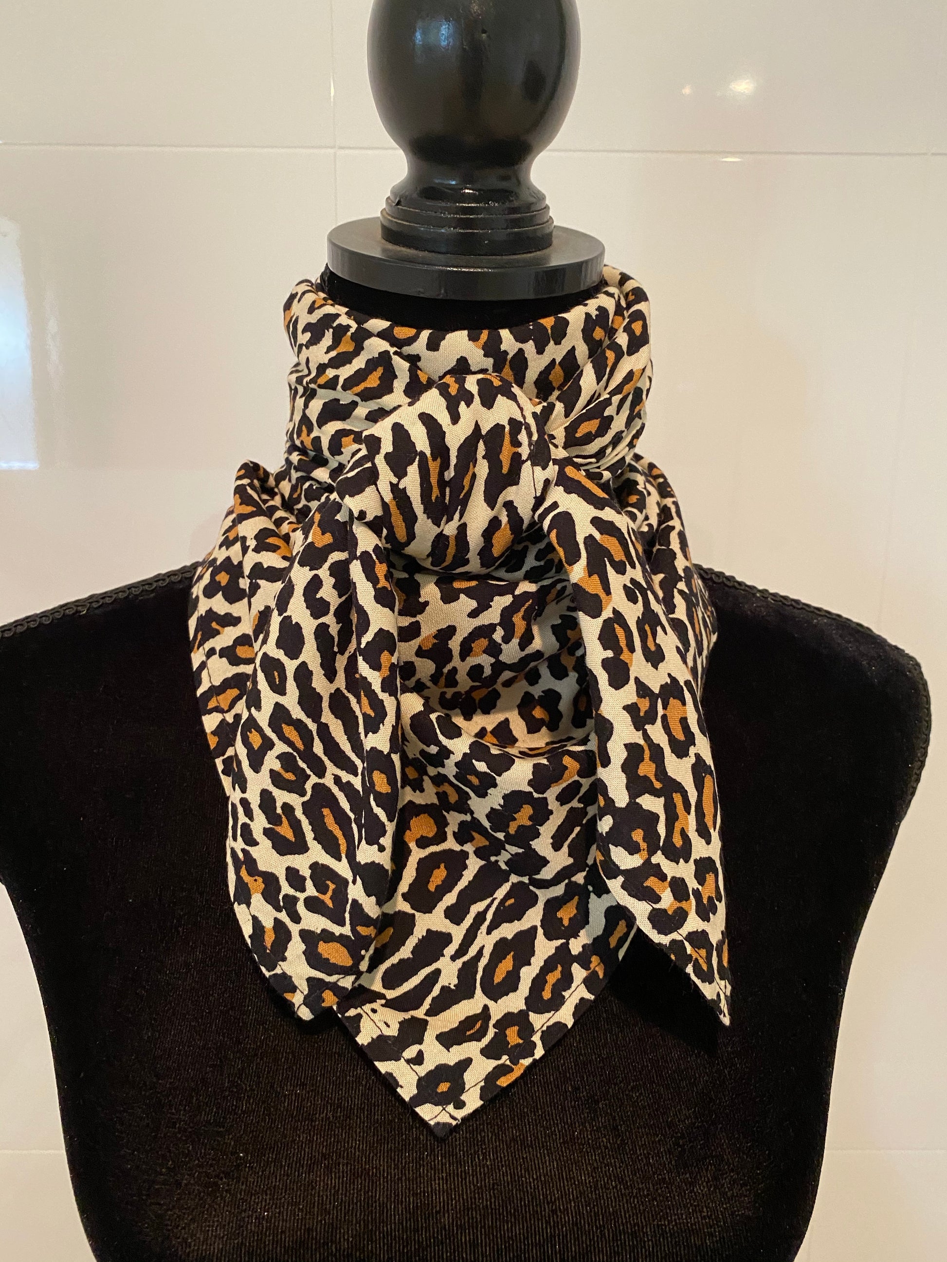 A7282 - Cheetah Rawhide Scarf - Rawhide Western Wear 