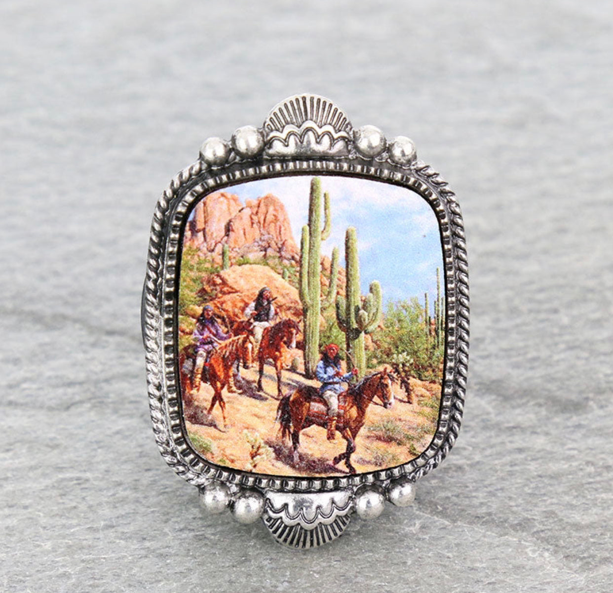 A8320 - Western Portrait Phone Grip and Stand