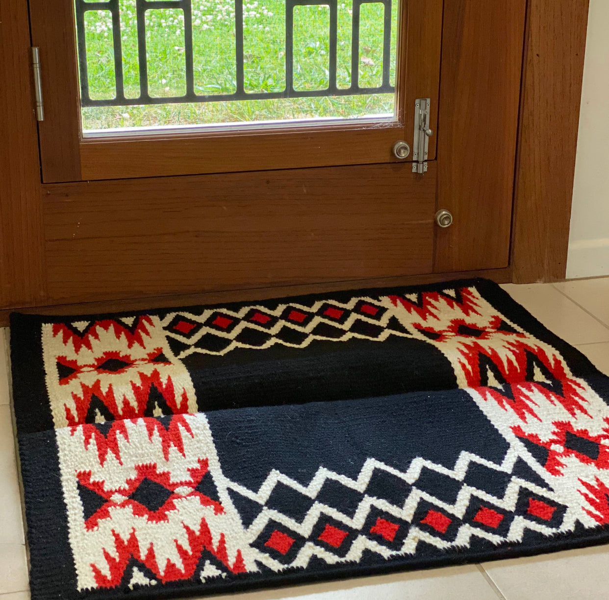 T5358 - Boho Western New Zealand Wool Floormat