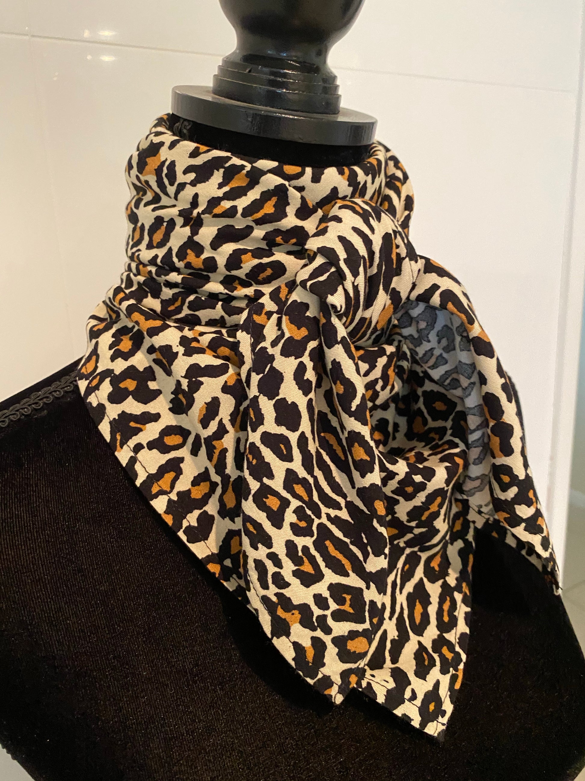 A7282 - Cheetah Rawhide Scarf - Rawhide Western Wear 