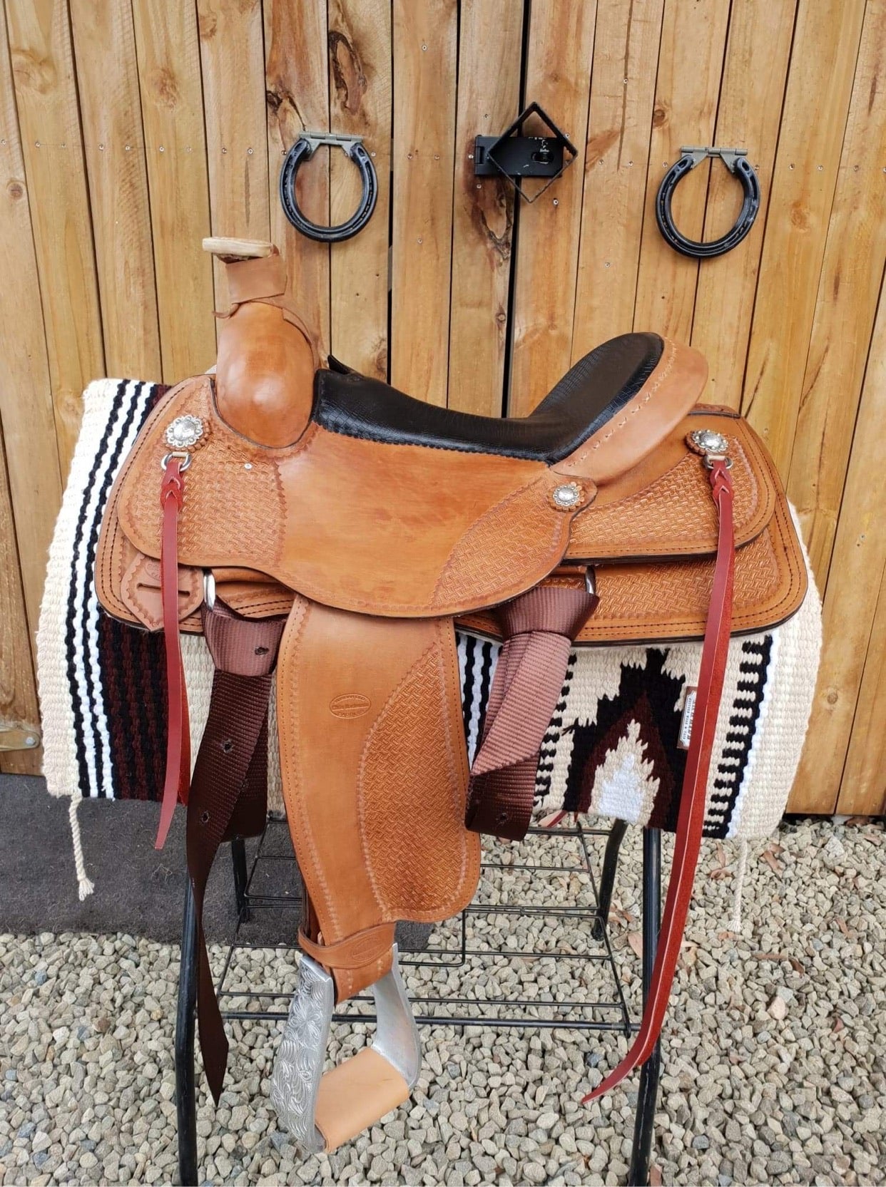 Custom Made Team Roping Saddle – Rawhide Western