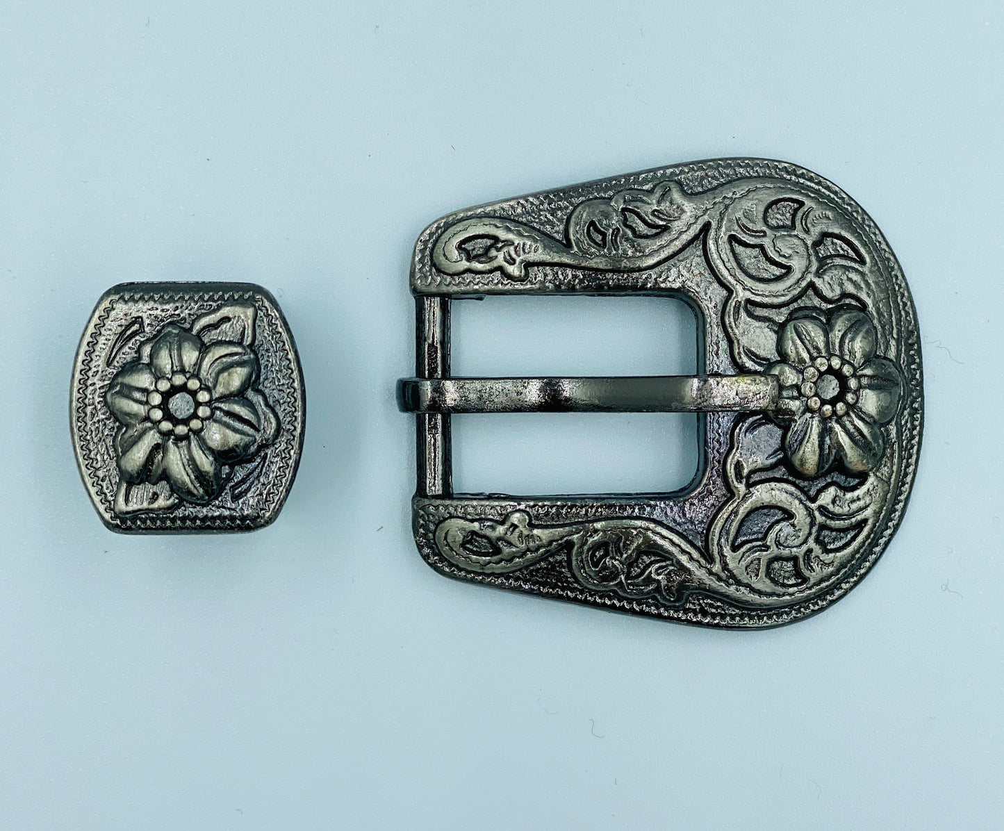 A7379 - Floral Antique Silver Buckle & Keeper