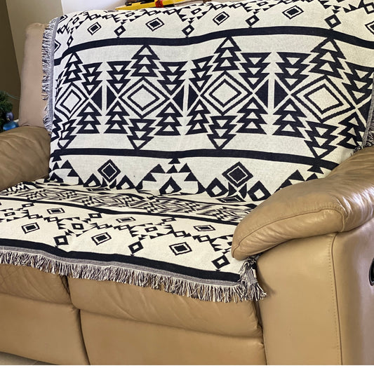 A7844 - Reversible Boho Western Nordic Tapestry Throw Rug