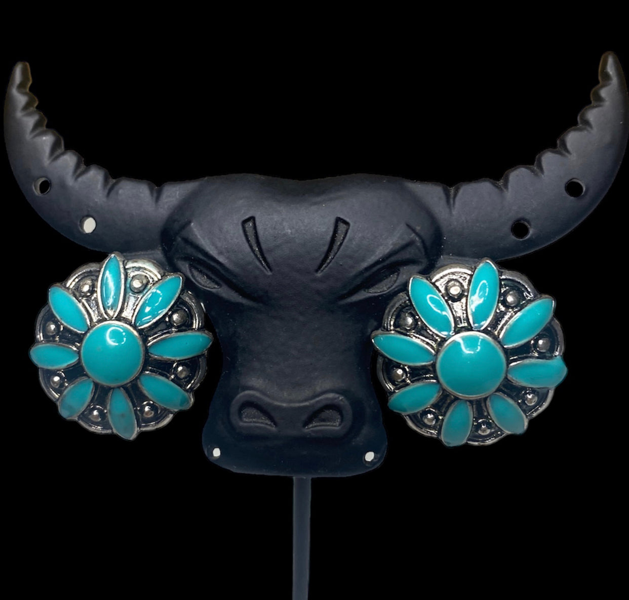 J6282 - Western Turquoise Stud Earrings