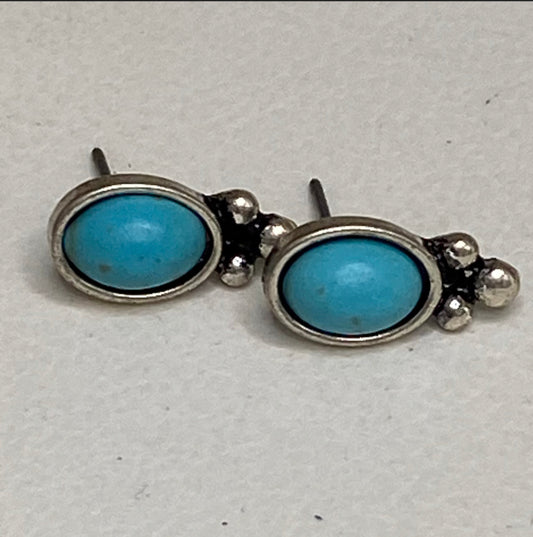 J6311a - Western Turquoise Post Stud Earrings