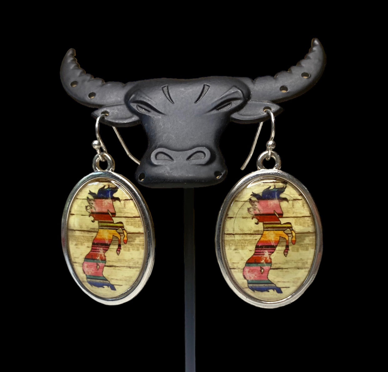 858C - Horse Pattern Oval Earrings